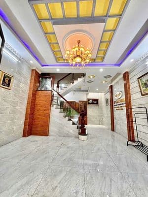 Nhà mới tây lân 11 triệu 4 tấm 5pn.4wc