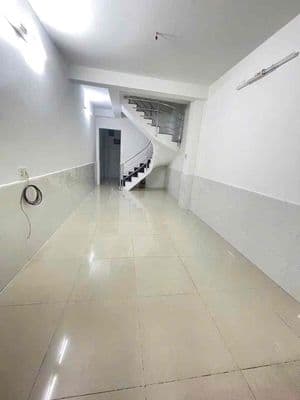 Nhà nguyên căn 4pn huỳnh tấn phát q7