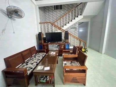 Cần Bán Nhà mặt tiền 10m5 Lê tấn trung