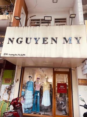Bán nhà mặt tiền khu vực mùa bán ẩm thực trường sa phú nhuận hcm