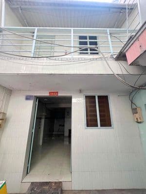 Nhà shr hẻm lê văn lương q7 dt: 3.35x9m, cn: 30.15m2, h. tây hiện