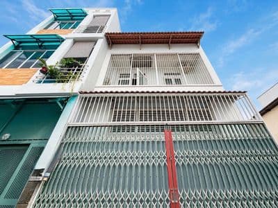 Nhà 2 tầng,ngang lớn 5m- đầy đủ công năng - nguyễn thượng hiền - 6,3ty