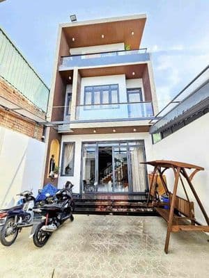 nhà đẹp 6p ngủ gần Bv Thống Nhất & Gx Thánh Tân
