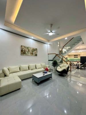 Bán nhà mới hẻm 2 ôtô thoải mái