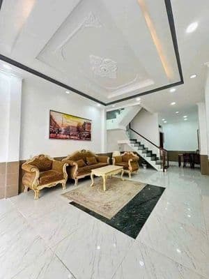 Nhà hẻm xe hơi giá 20tr_ 4pn mới như hình sát phú mỹ hưng