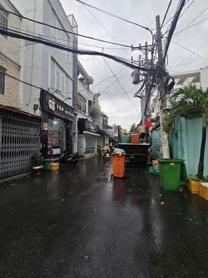 HXH nhựa to 7m, ngay Bàu Cát 8, TB, (6x10m)x3 tầng BTCT đẹp, nhỉnh 6T
