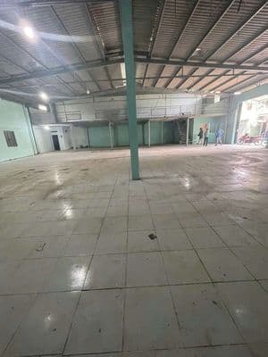 xưởng cho thuê bà điểm hóc môn DT 500m giá 35tr