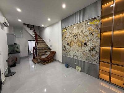 Siêu Phẩm Ba Đình 35m2 - 5 Tầng - Gần Phố - Ở Ngay - Giá 8,3 Tỷ