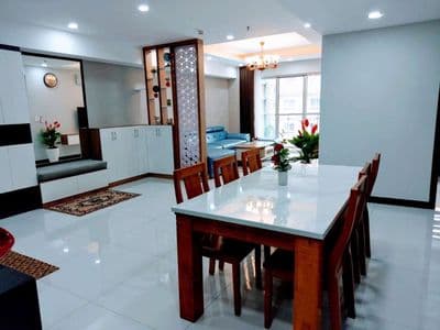 Cho thuê căn hộ 3pn Cosmo City MT Nguyễn Thị Thập