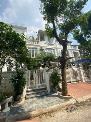 Cho thuê biệt thự full – mỹ giang 2b – phú mỹ hưng – 60 triệu