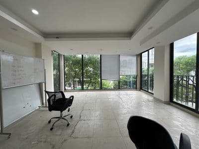 Chính chủ cho thuê 2 sàn văn phòng đường đống đa