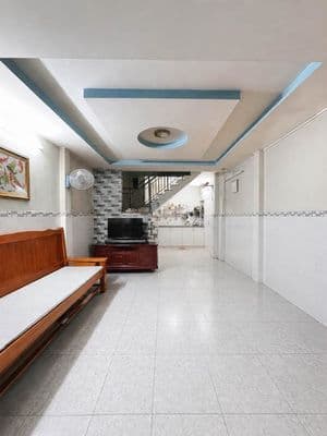 Nhà 1 trệt 1 lầu 4X10 HƯƠNG LỘ 2