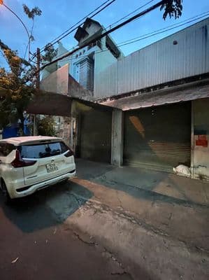 Cho Thuê Nhà Đường DC11, Tân Phú ( 6x25m - Nhà Rộng Có Sân )