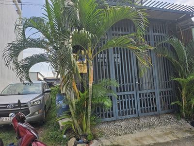 Hiếm.nhà c4 60m2 hẻm xh 7 chỗ ngay đường số 11 linh xuân.sổ vuông đét
