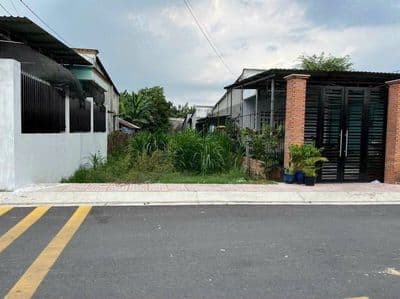 Tôi bán lô đất 109m2 giá 950tr Nguyễn Văn Khạ cách Cầu Vượt Củ Chi 2km