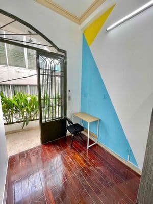 Cho thuê căn 2 phòng ngủ ban công giá rẻ_full nội thất_lê văn sỹ