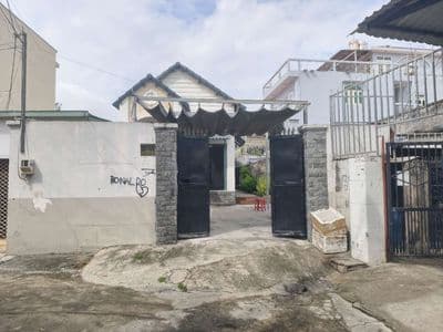 Bán Nhà Nguyên Căn.hẻm xe hơi