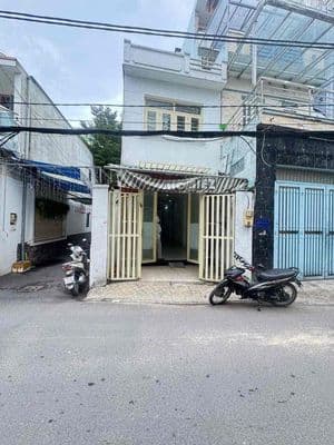 Cho thuê nhà góc 2 mặt tiền hẻm xe hơi 1050/ quang trung p8