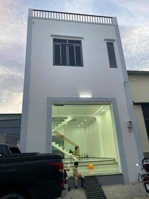 Nhà tx52 mới 100% 2pn hẻm xe tải giá 7,5 triệu