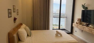 Cho thuê lâu dài căn hộ view biển tầng cao tại Hạ Long