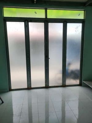 nhà cho thuê hẻm rộng thoáng mát gần cửa hàng tiện lợi bách hóa xanh