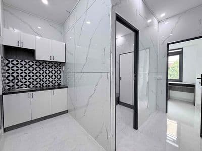 Nhà mới 100% cho thuê 2PN1WC cửa sổ thoáng full nội thất Bình Thạnh