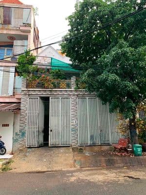 Nhà cần bán khu vực bình tân