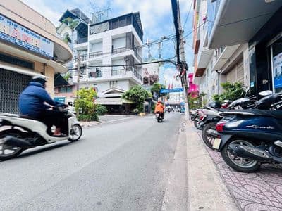 Mặt tiền hẻm kinh doanh 4 tầng 5pn Lạc Long Quân Bảy Hiền