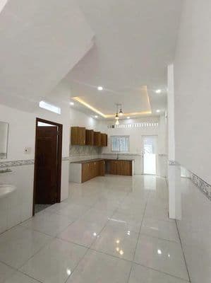 nhà 4x22m,3L,4pn khu tên lửa 18tr/tháng