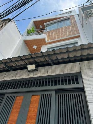 Nhà 4 tầng hẻm chánh hưng p9 q8 4m2 x 10m 3pn 3wc