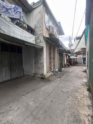 Chỉ 4,3 tỏi có ngay nhà hẻm xe hơi, sát trường học cán bộ