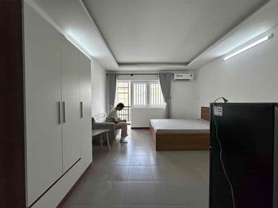 Căn hộ 40m2 ban công full nội thất khu vực: Âu Cơ - Lạc Long Quân.