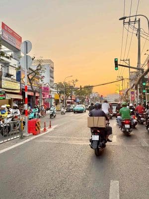 Cho thuê mặt bằng 8x30m nguyễn thị thập ngay lotte q7
