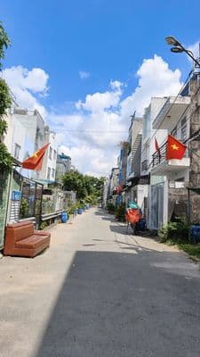 Lô đất 2.8 tỷ hẻm 185 Ngô Chí Quốc SHR tiện xây dựng mới