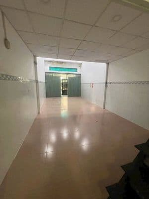 Cho thuê nhà cấp 4 đẹp đúc lửng hẻm 7 m thông 4 x 20m tân quý