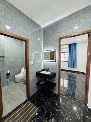 Nhà đẹp giá rẻ khu Tên Lửa, 80 m2, 4 tầng mới đẹp, chỉ hơn 10 tỷ