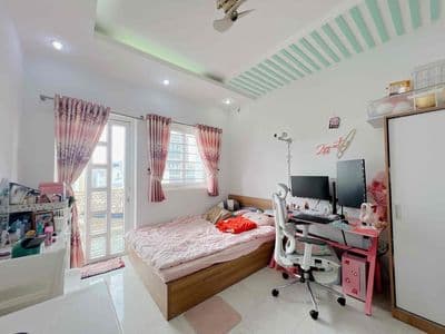 Căn hộ dv full nội thất ban công an ninh ngay vx phú lâm kế hồng bàng