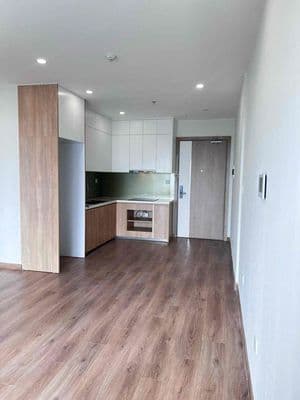 Bán căn 2N1VS nội thất cơ bản. Giá 3,3 tỷ tại Vinhomes smart city