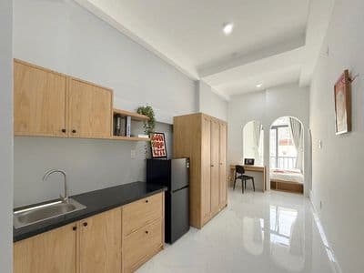 Studio quận 10 – fullnt- thang máy- gần vạn hạnh mall, đh bách khoa