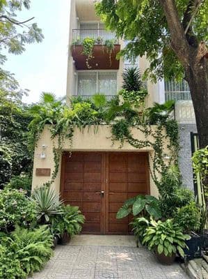 Nhà đẹp sổ riêng. an phú đông. tp. hcm