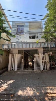 Nhà 2 tầng 2pn rộng rãi mặt tiền gần bùi xương trạch