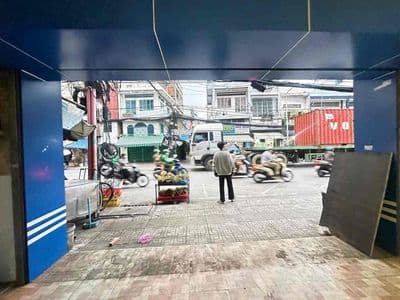 Mặt bằng kinh doanh ngay cầu tân thuận, mặt tiền đường huỳnh tấn phát