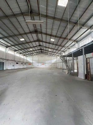 Kho 1500 m2 MT đường Bình Trị Đông