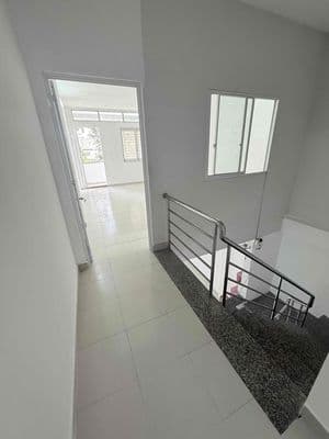 cho thuê nhà nguyên căn 4x18m kdc Bình Hưng