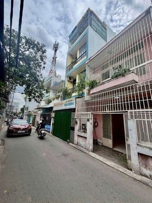 hẻm ô tô bùi đình túy chỉ 7ty nhỉn
