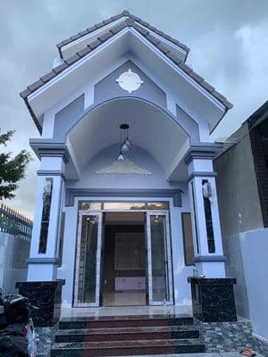 cần bán gấp nhà cần Giuộc , Long An liền kề Bình Chánh