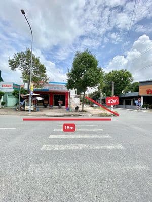Cho Thuê MB Góc 2MT Rộng 20M Nguyễn Văn Cừ - Cồn Khương
