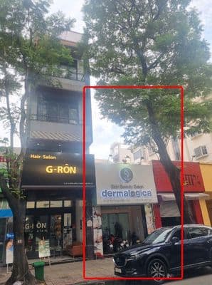 Spa, tiệm tóc MT 51 Lê Thị Hồng Gấm, Q1. Dt: 5x20m, Kc: trệt 1 lầu
