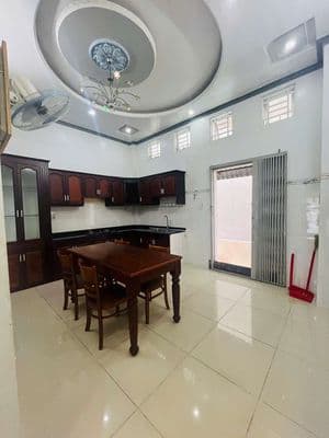 Cho thuê nhà 2 lầu đẹp hưng phú 1 cần thơ