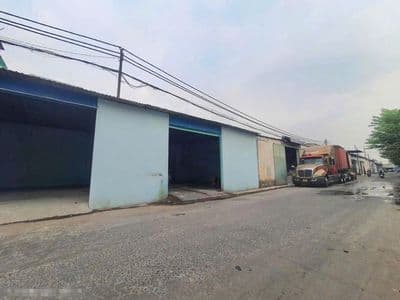 Cho thuê kho Hẻm xe Công đường Nguyễn Thị Tú- DT 8x22- Giá 20Tr